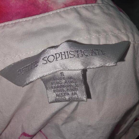 Petite Sophisticate Pink Floral Button-Up Shirt Size Small - Picture 3 of 3